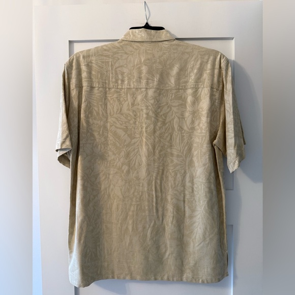 Island Republic Silk Casual Button Down Shirt - Picture 2 of 9